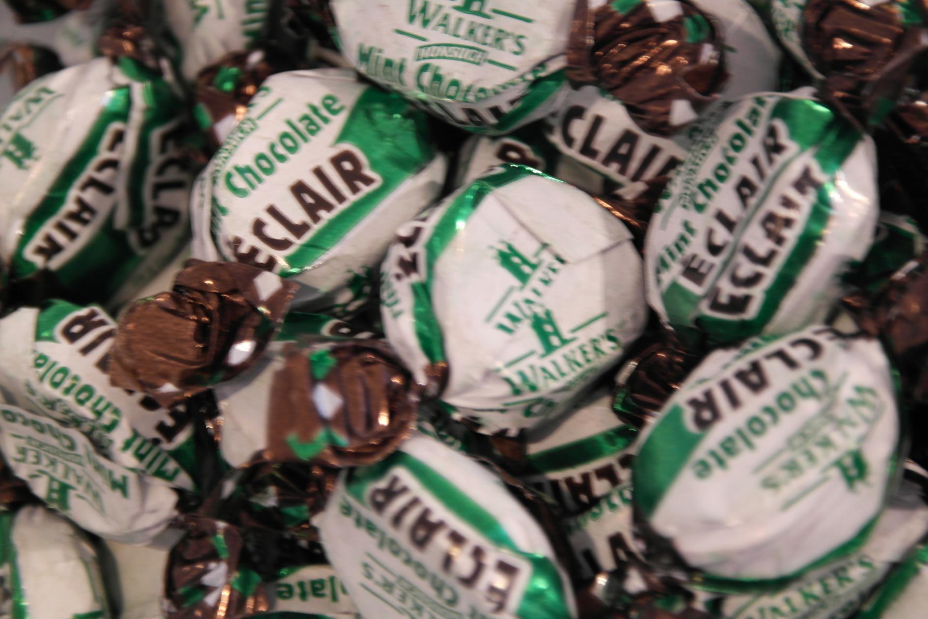 Mint toffee